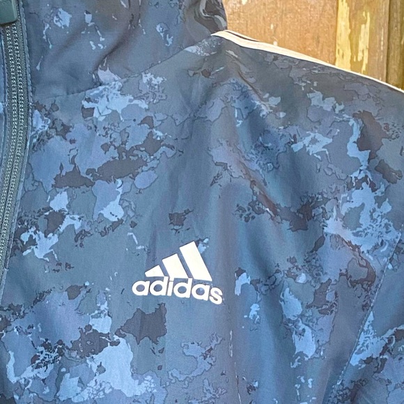 Adidas “Primeblue” Windbreaker Legacy Blue Jacket - Picture 10 of 11